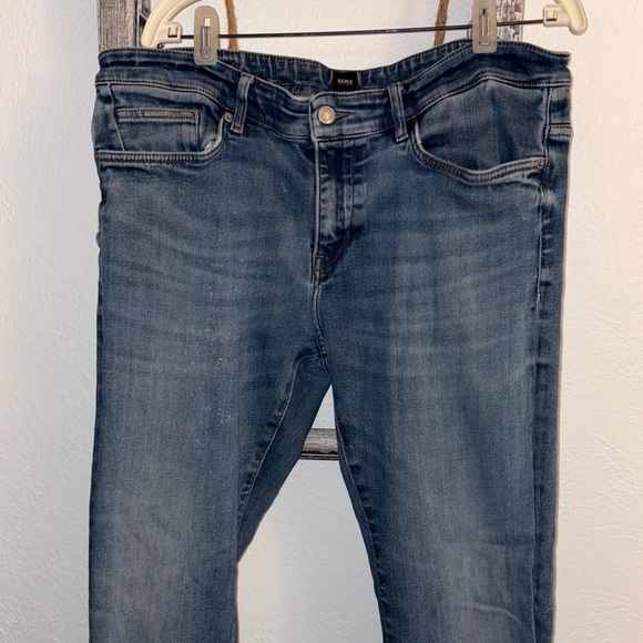 Hugo Boss Classic Blue Jeans - Picture 3 of 9